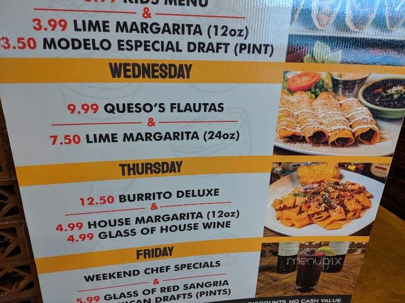 Queso's Mexican Bar & Grill - Burlington, IA