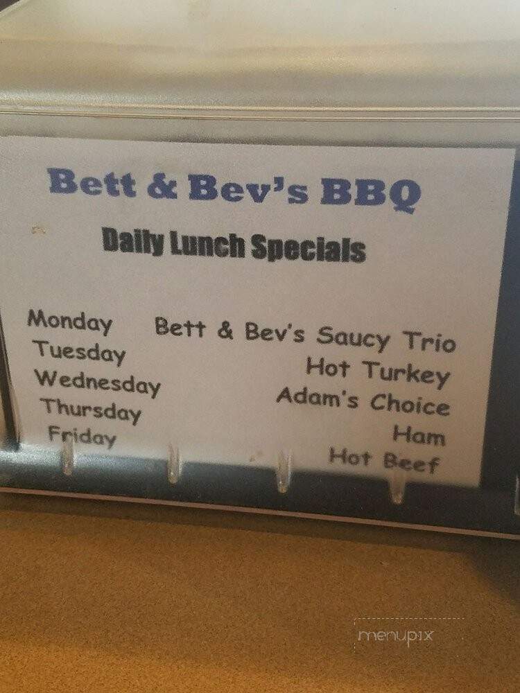 Bett & Bev's BBQ - Jefferson, IA