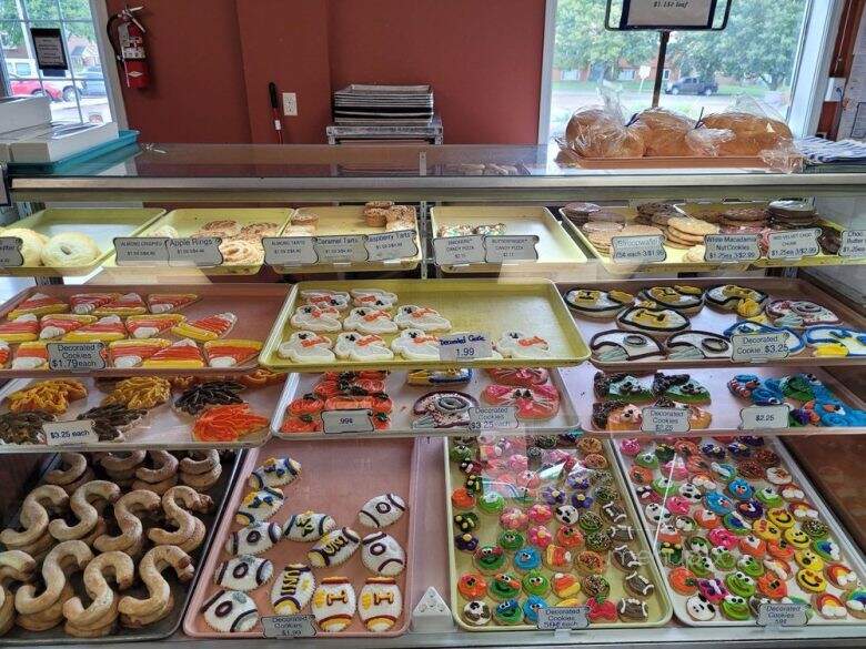 Jaarsma Bakery - Oskaloosa, IA